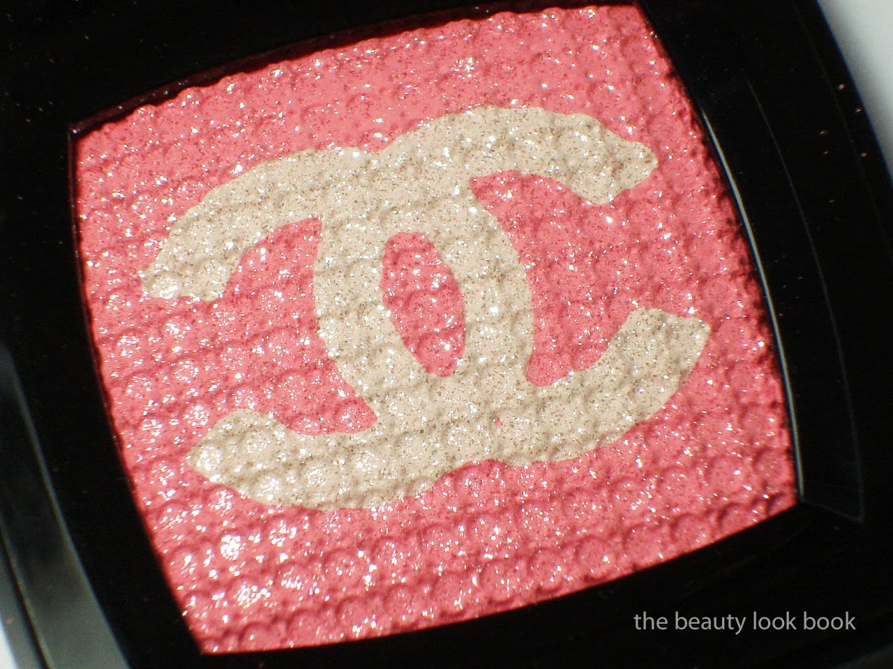 Chanel Poudre Tissée in Brompton Road (Harrods Exclusive) - The